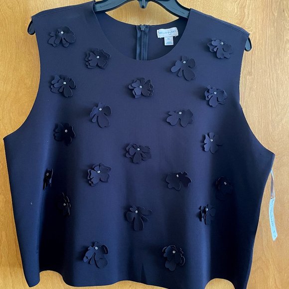 New! Belle Sky Sleeveless Top - Picture 1 of 3